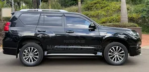 Toyota Land Cruiser Prado 2020 Black