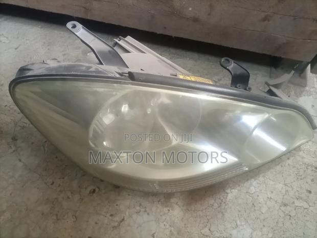 Headlight Ipsum 2002 Xenon - thumbnail 2