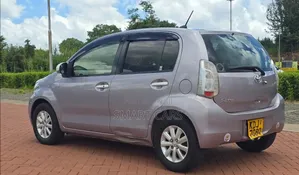 Toyota Passo 2015 Pink