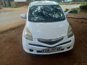 Toyota Ractis 2008 White