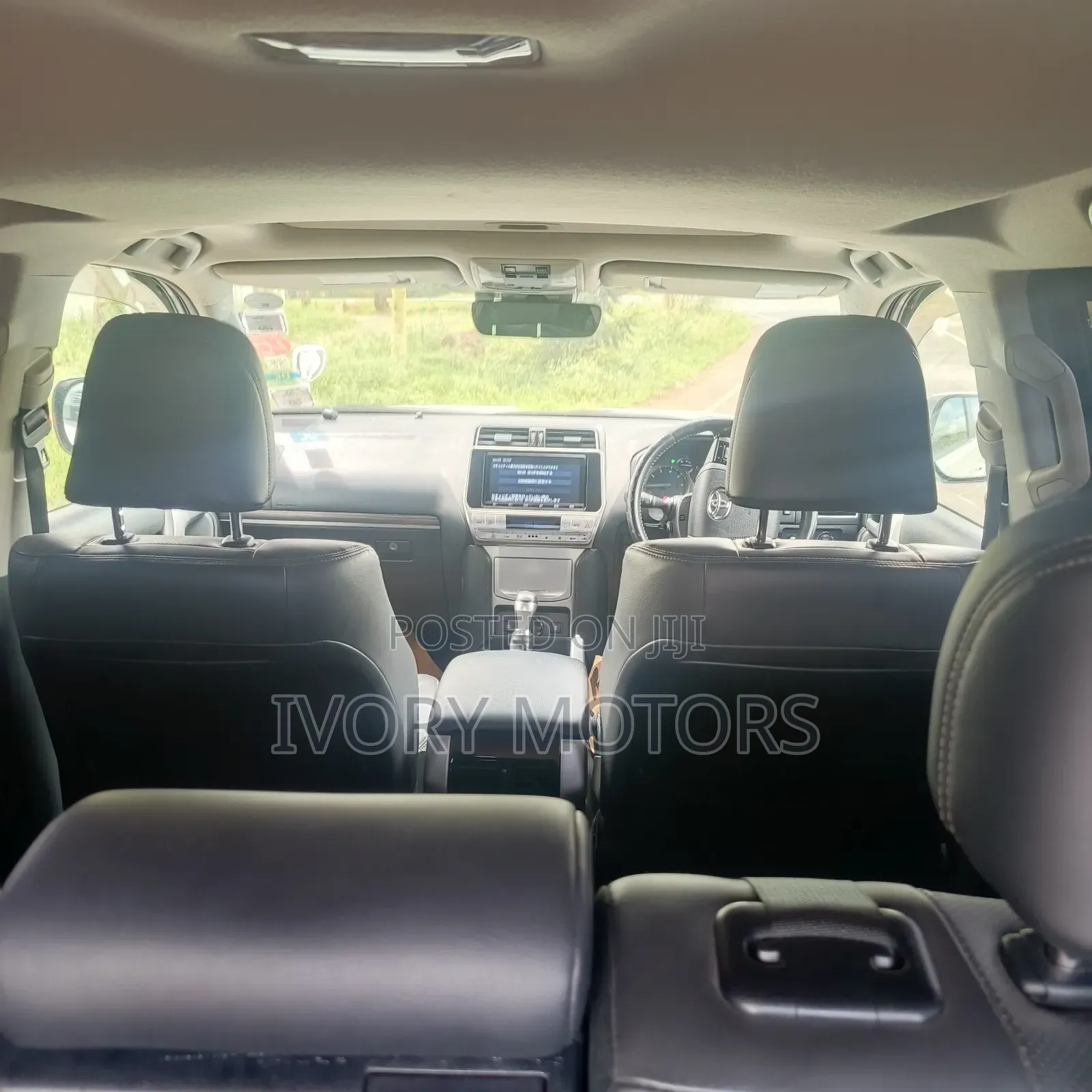 Toyota Land Cruiser Prado 2.8 2017 White