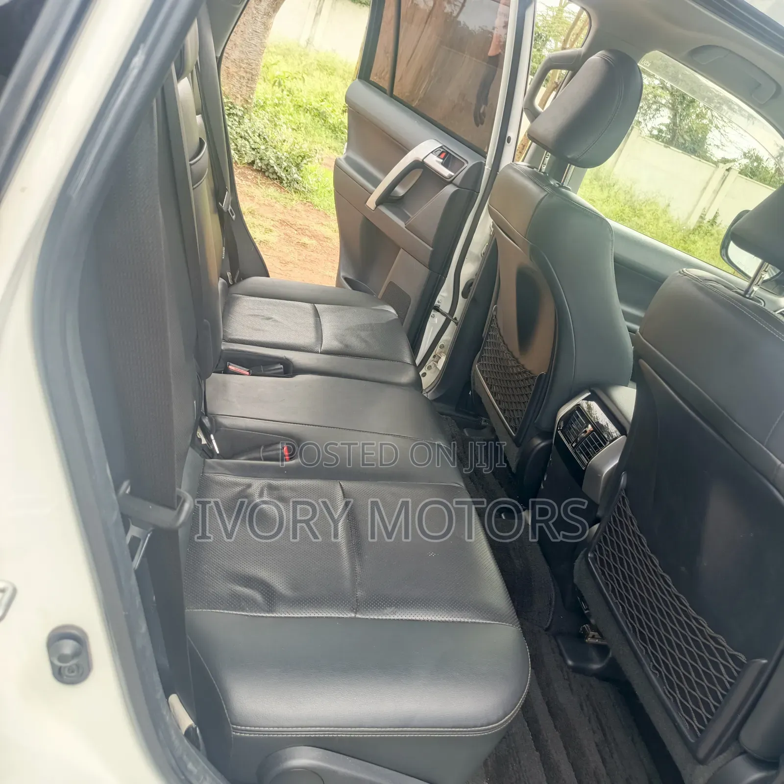 Toyota Land Cruiser Prado 2.8 2017 White