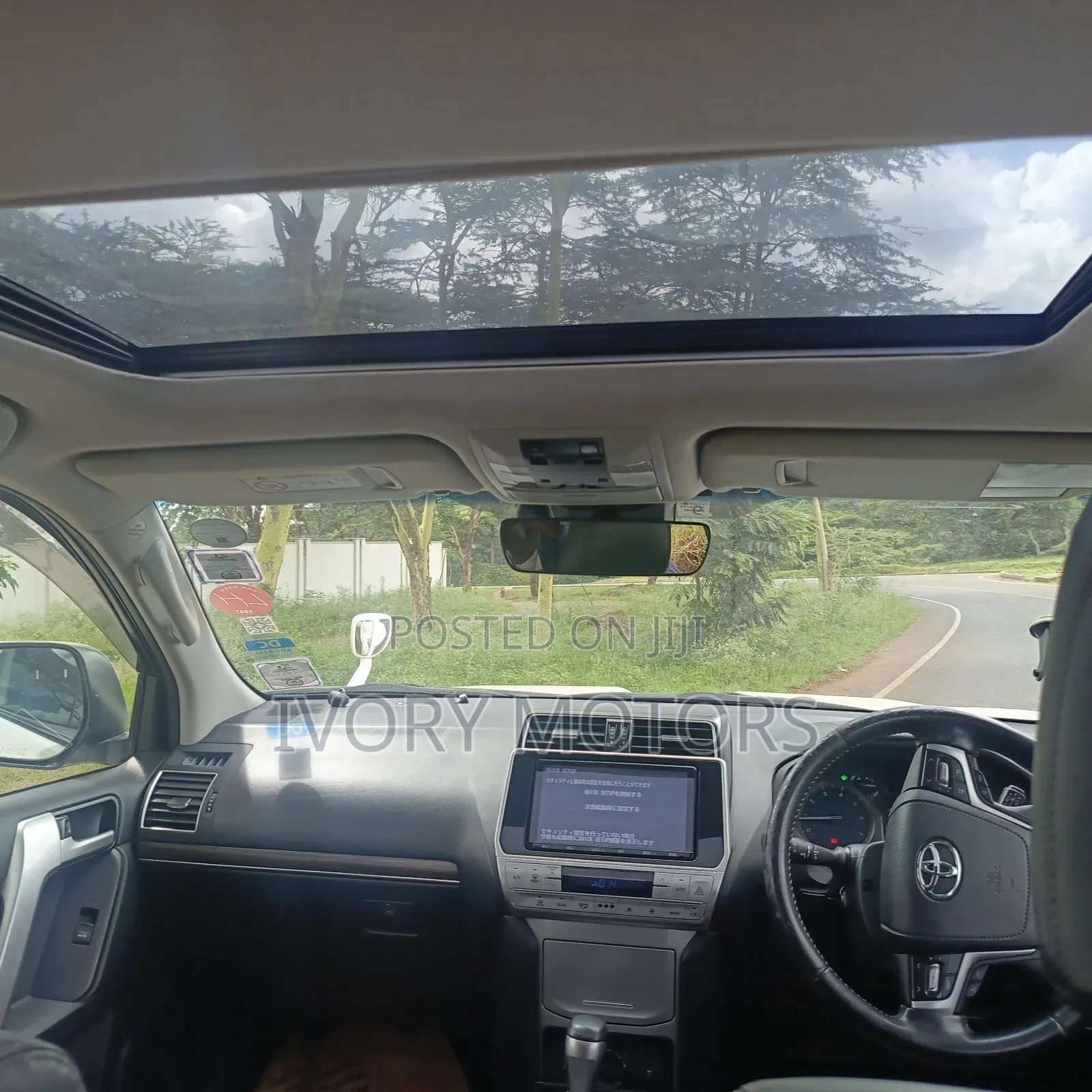 Toyota Land Cruiser Prado 2.8 2017 White