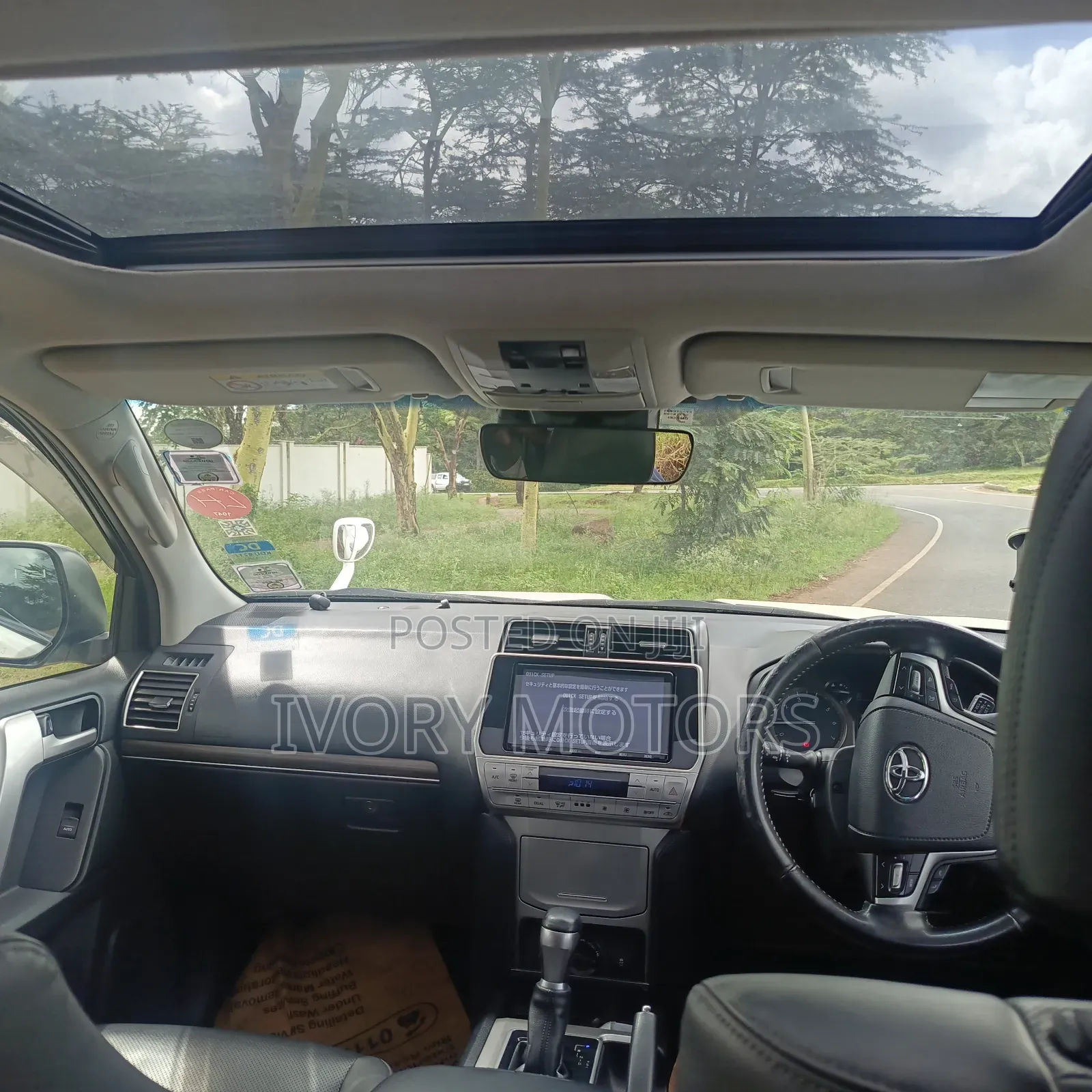 Toyota Land Cruiser Prado 2.8 2017 White