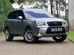Subaru Forester 2019 Silver