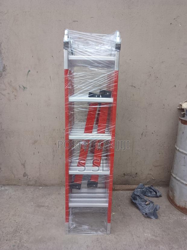 20ft - 6m Fiberglass Multipurpose Ladder 4x5 - main view