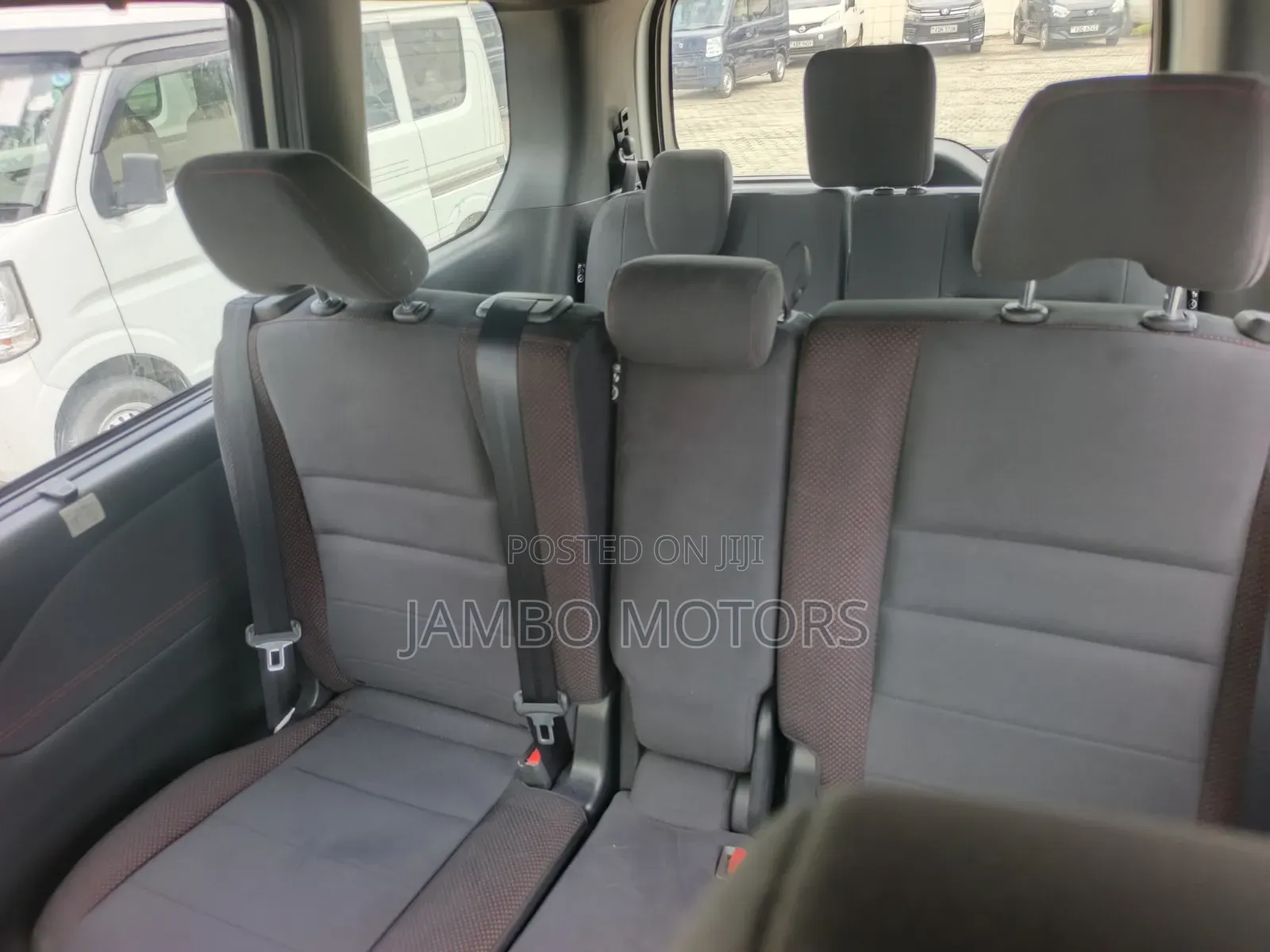 Nissan Serena 2019 White