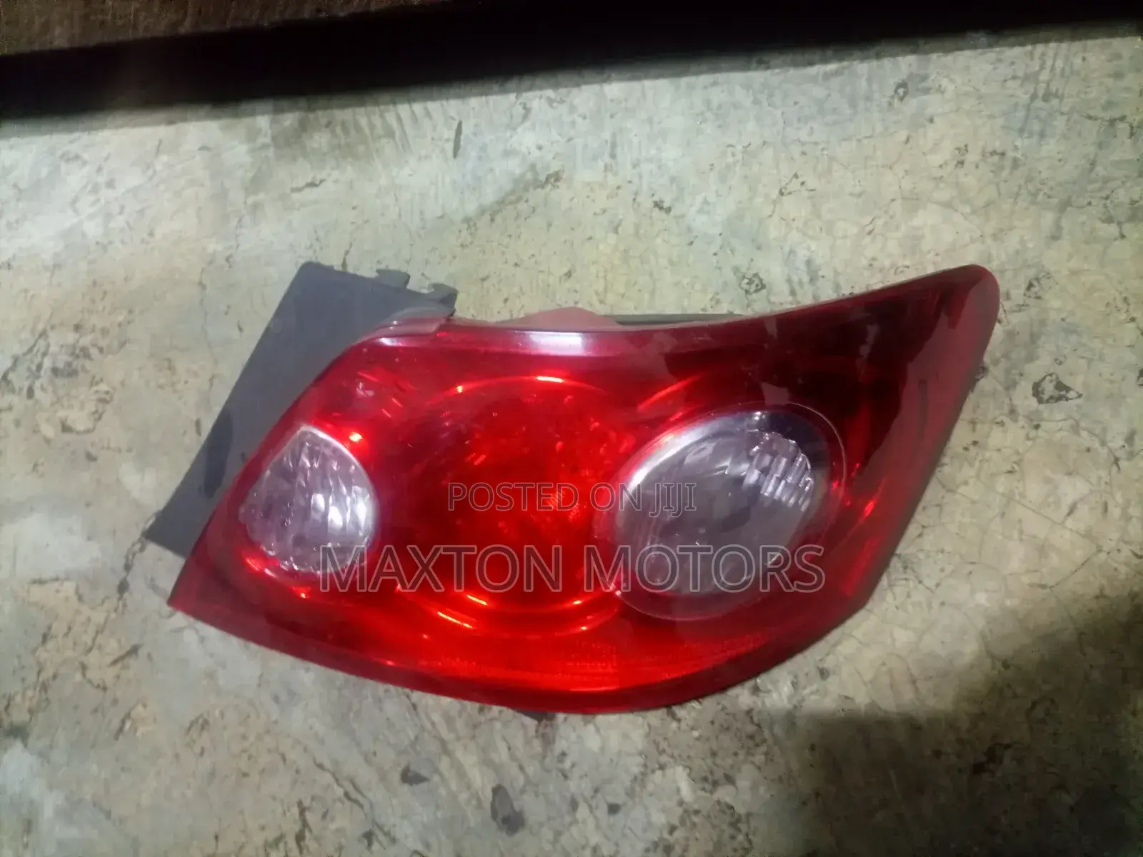 Taillight Mark X 2006