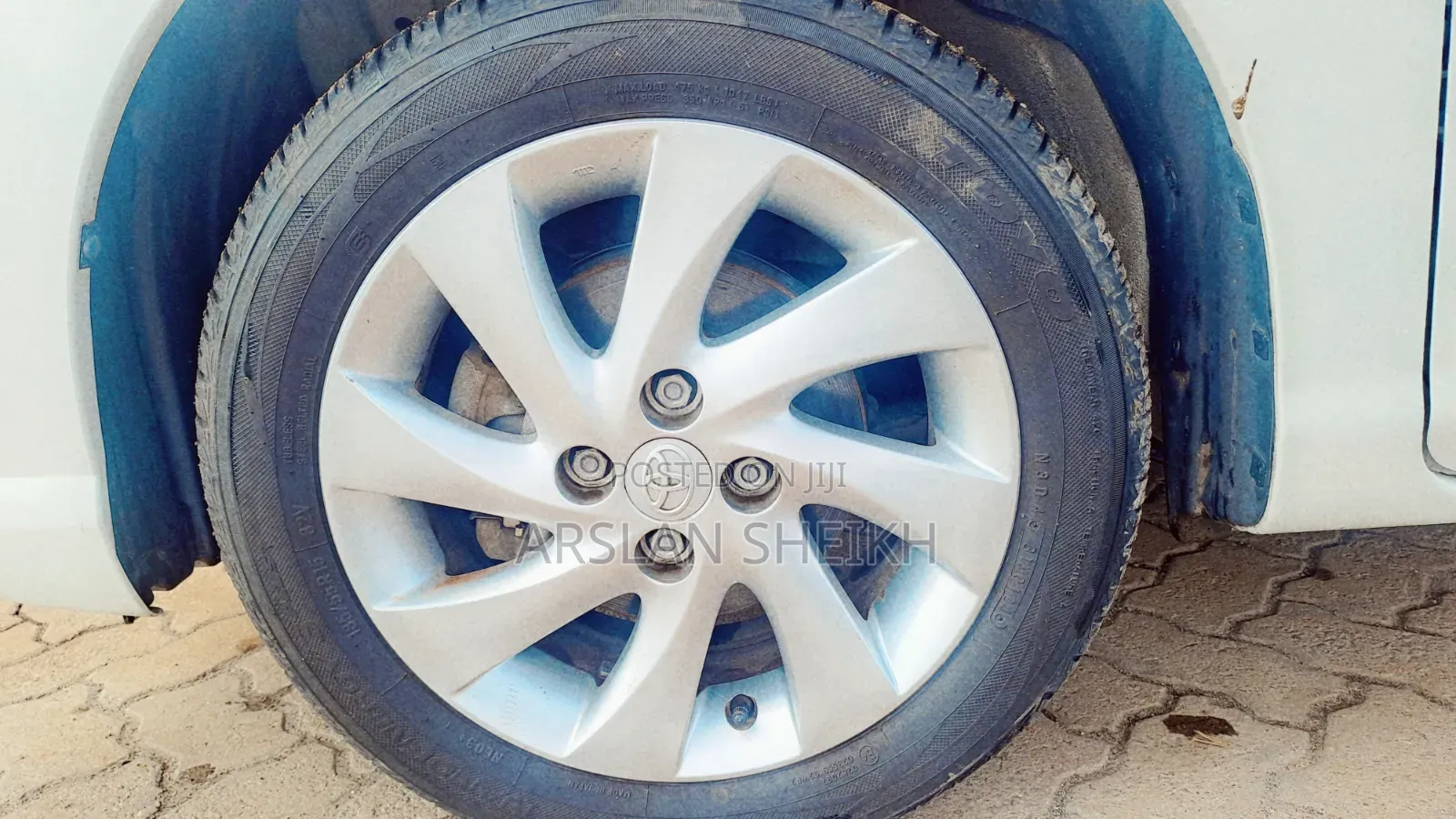 Toyota Roomy 2019 White