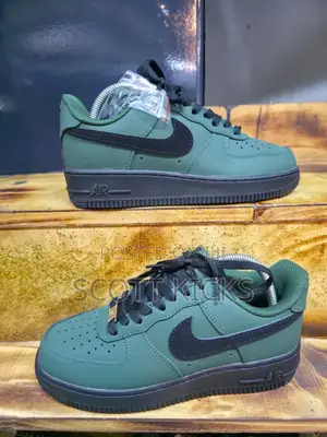 Nike Airforce 1 Green Black