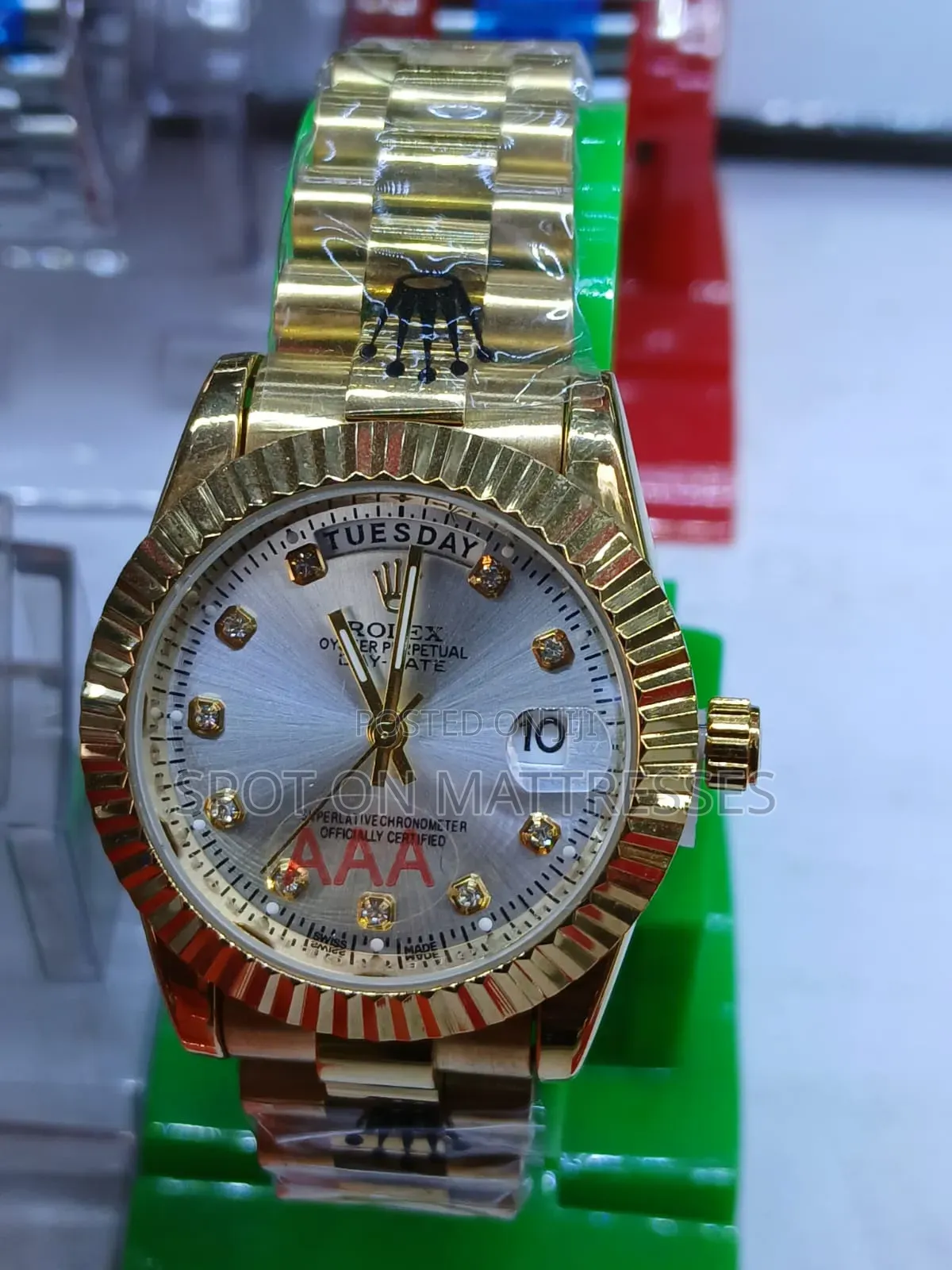Rolex Battery Powered Unisex Watch. Delivery Is Available Nationwide.