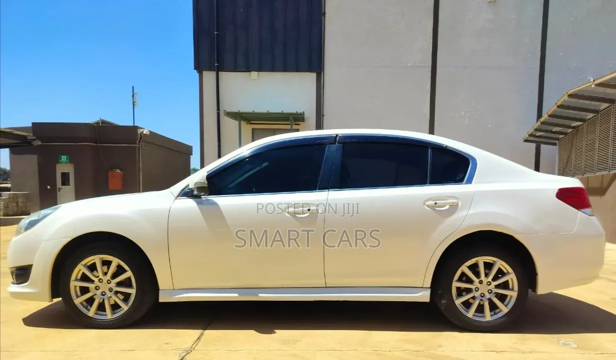 Subaru Legacy 2012 White