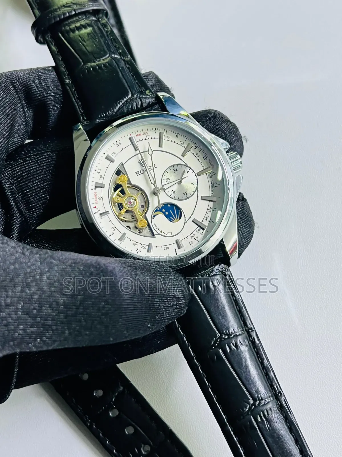 Confidence Booster! Rolex Mechanical Watch for Men. Delivery Available