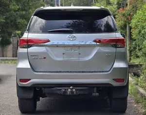 Toyota Fortuner 2.8 D AWD 2017 Silver