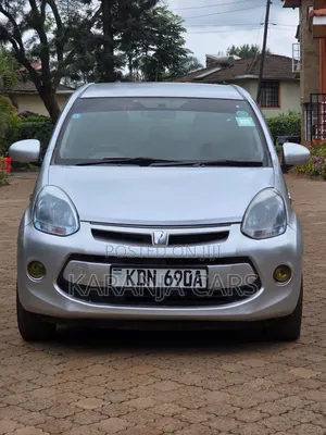 Toyota Passo 1.0 FWD 2016 Silver
