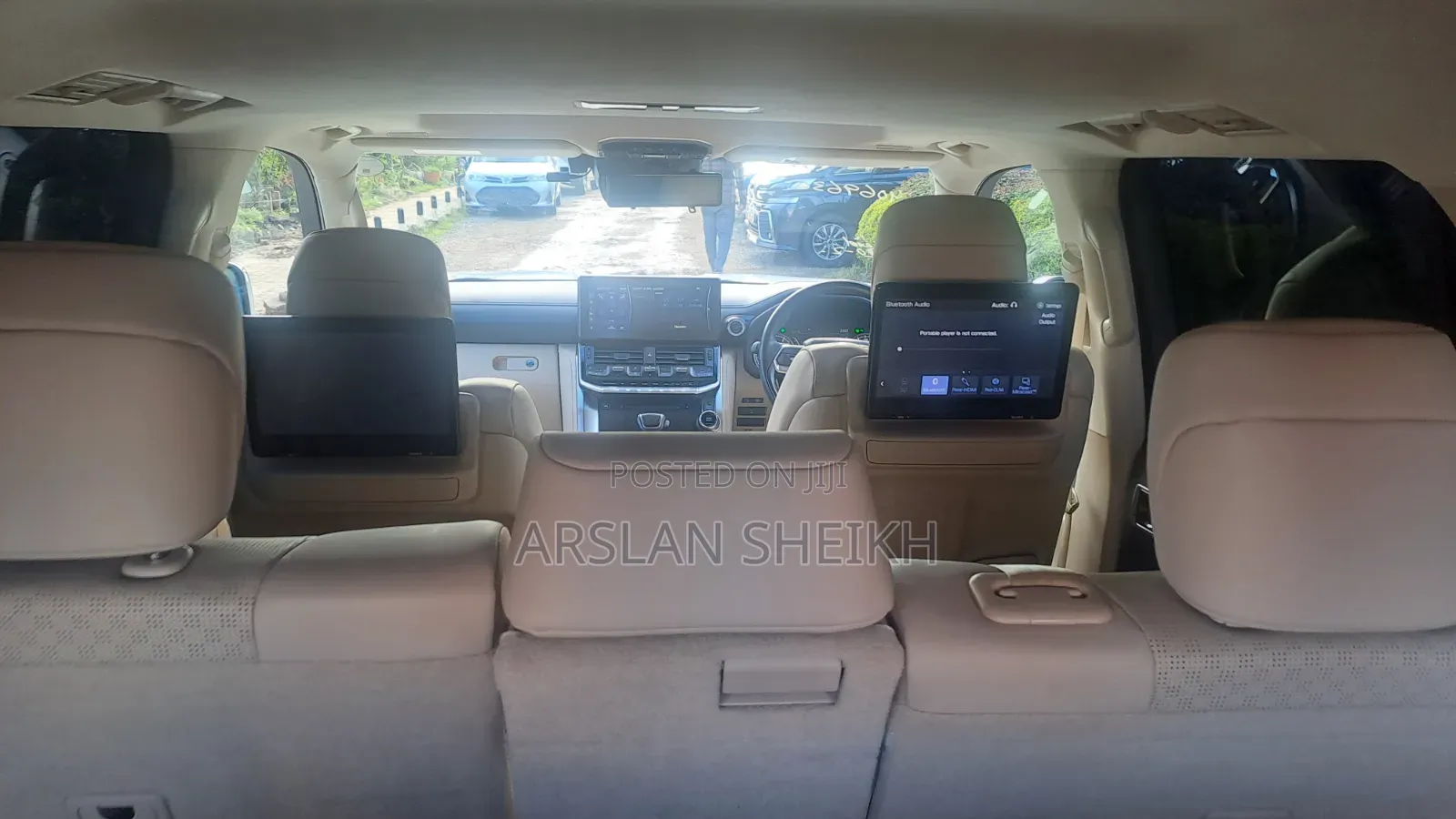 Toyota Land Cruiser LC300 2023 White