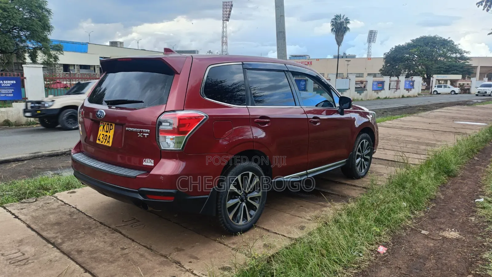 Subaru Forester 2.0XT Premium AWD 2017 Maroon