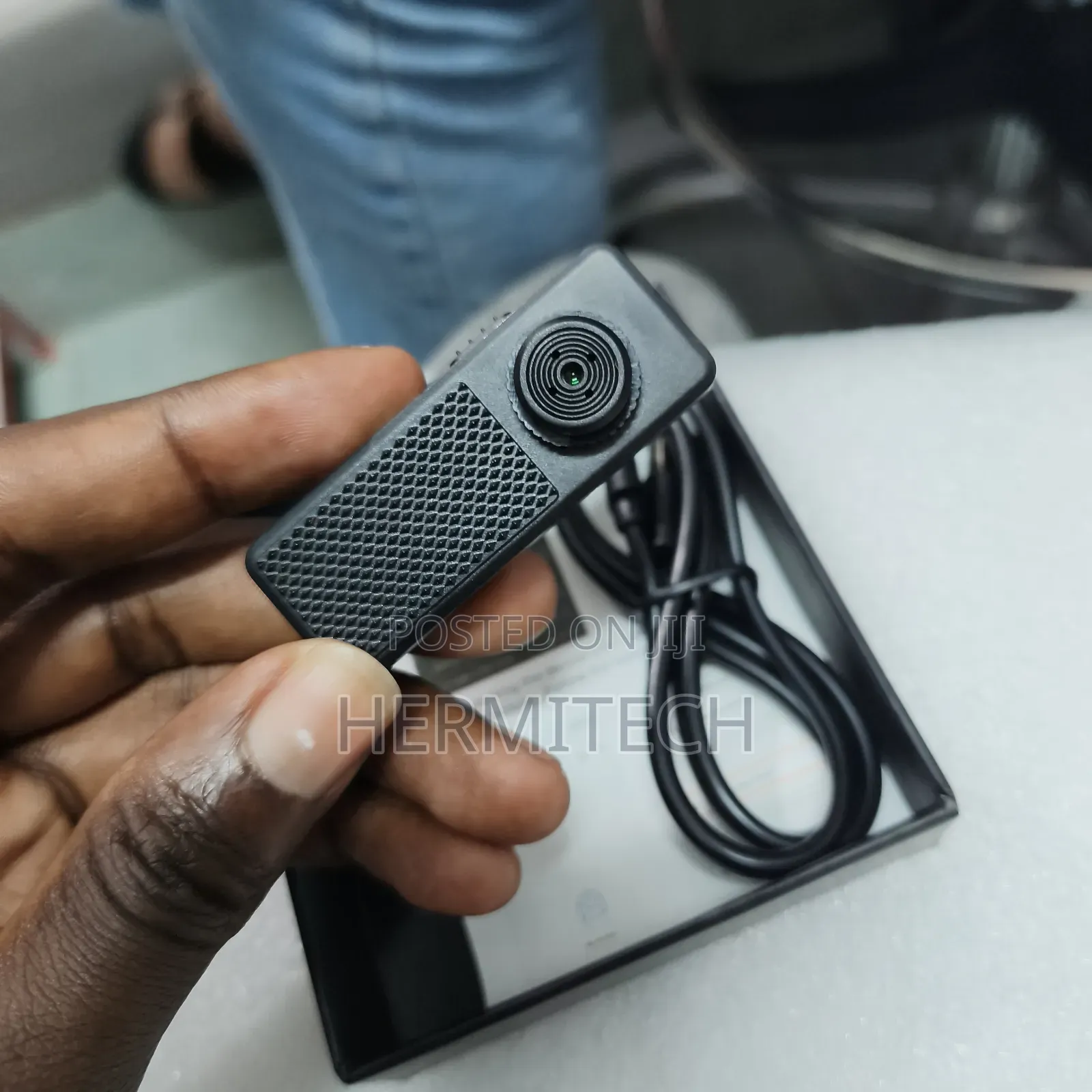 Button Spy Wireless Wifi Enabled Camera for Hidden Purpose Wireless