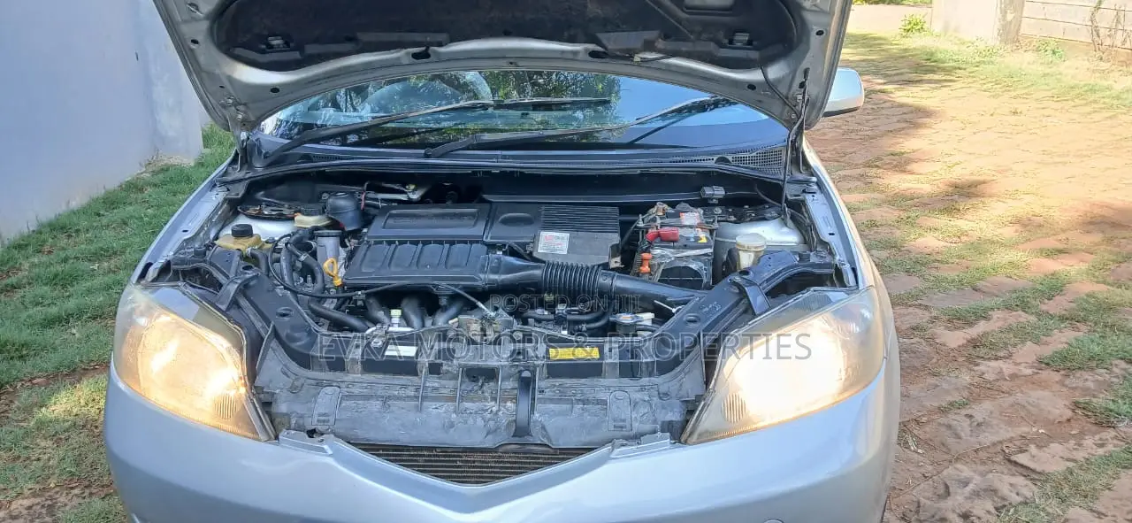 Mazda Demio 2006 Silver