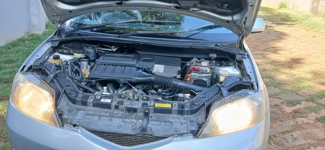 Mazda Demio 2006 Silver