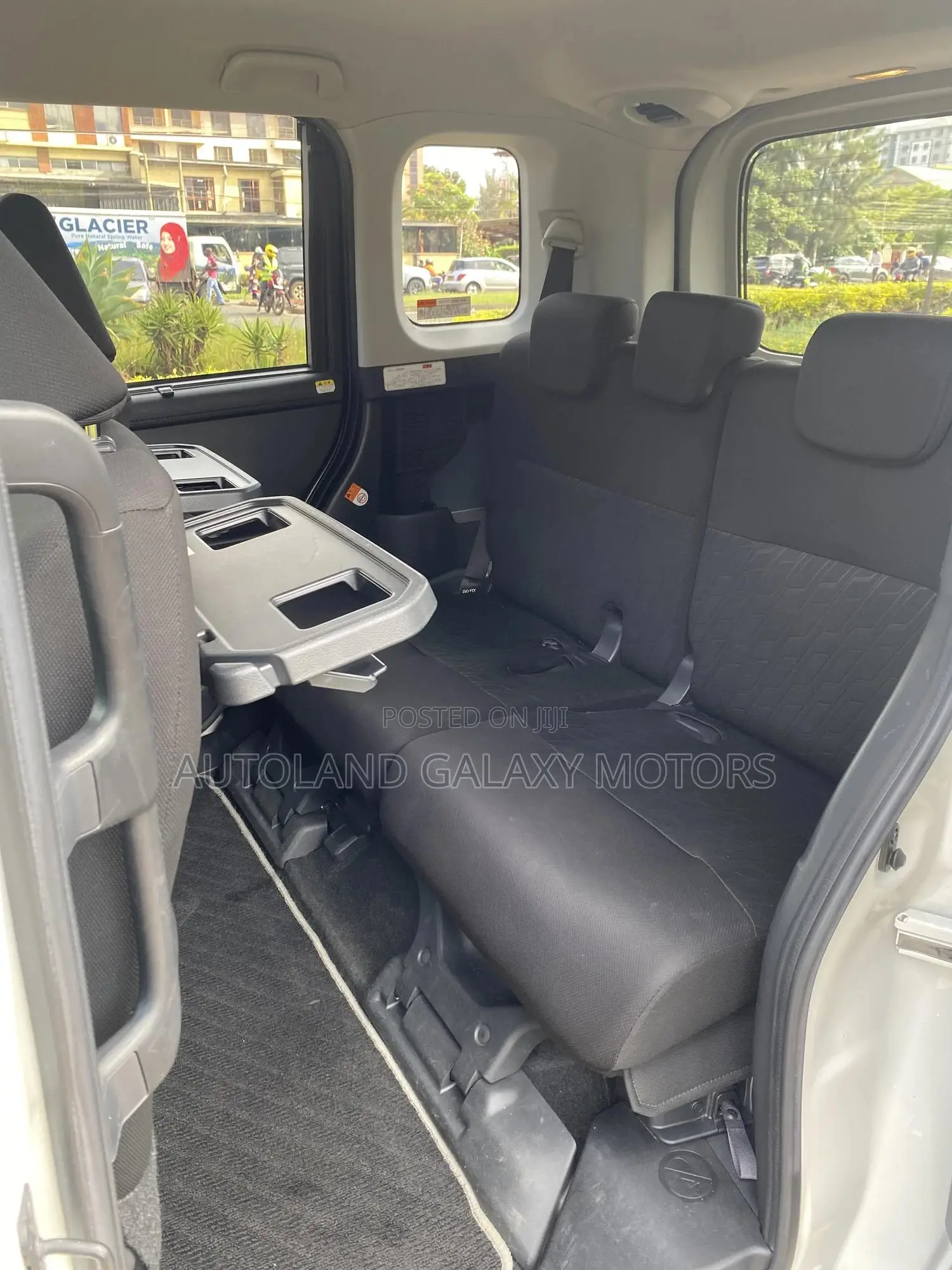 Toyota Roomy 2019 White