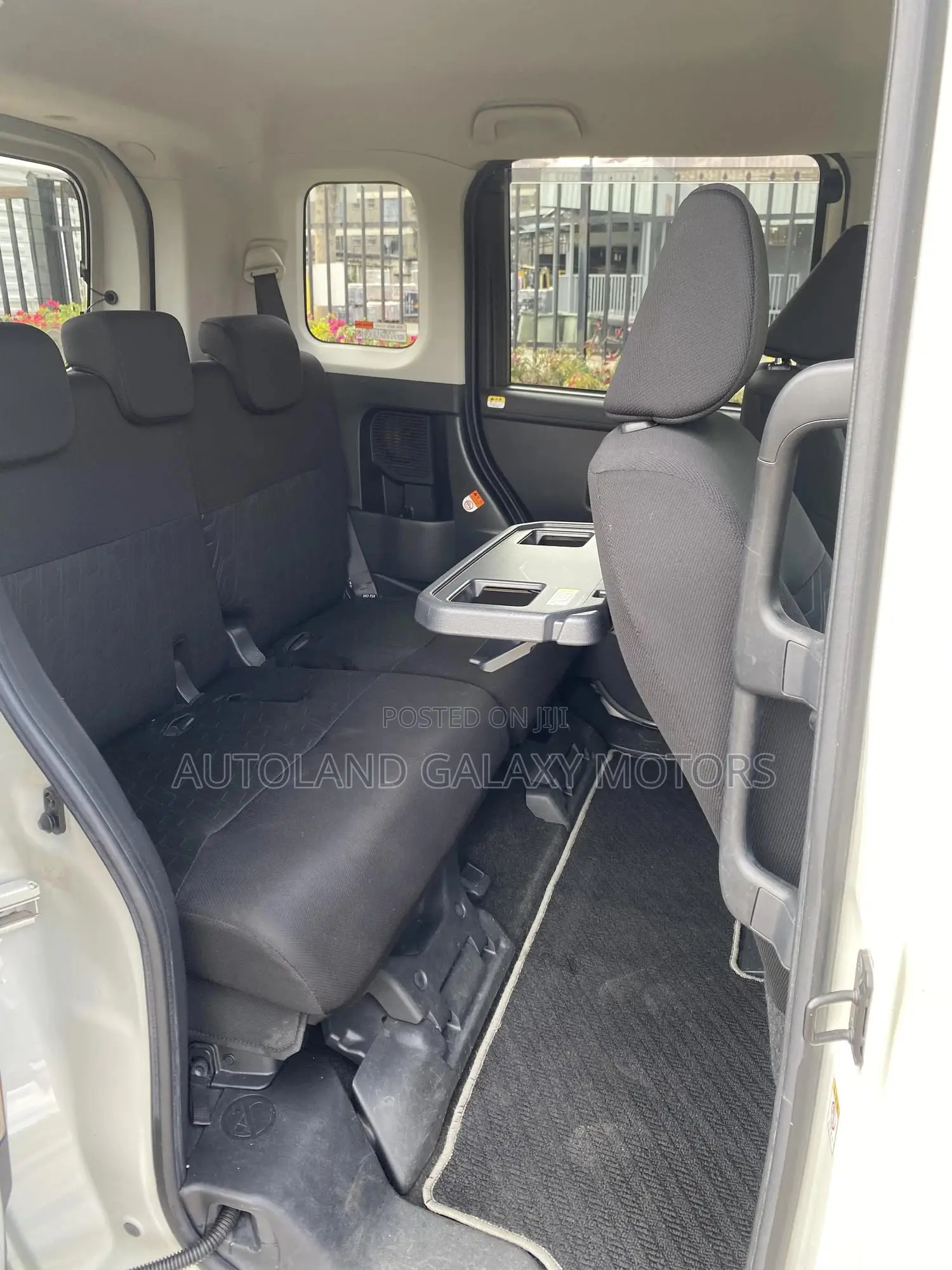 Toyota Roomy 2019 White