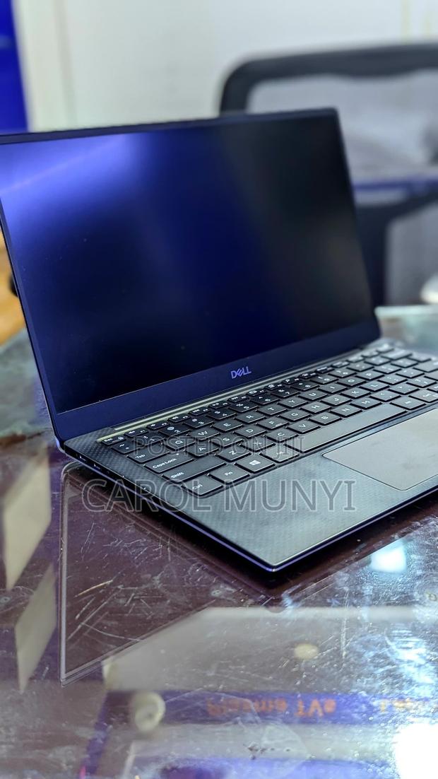 Laptop Dell XPS 13 9360 8GB Intel Core i7 SSD 256GB - thumbnail 3
