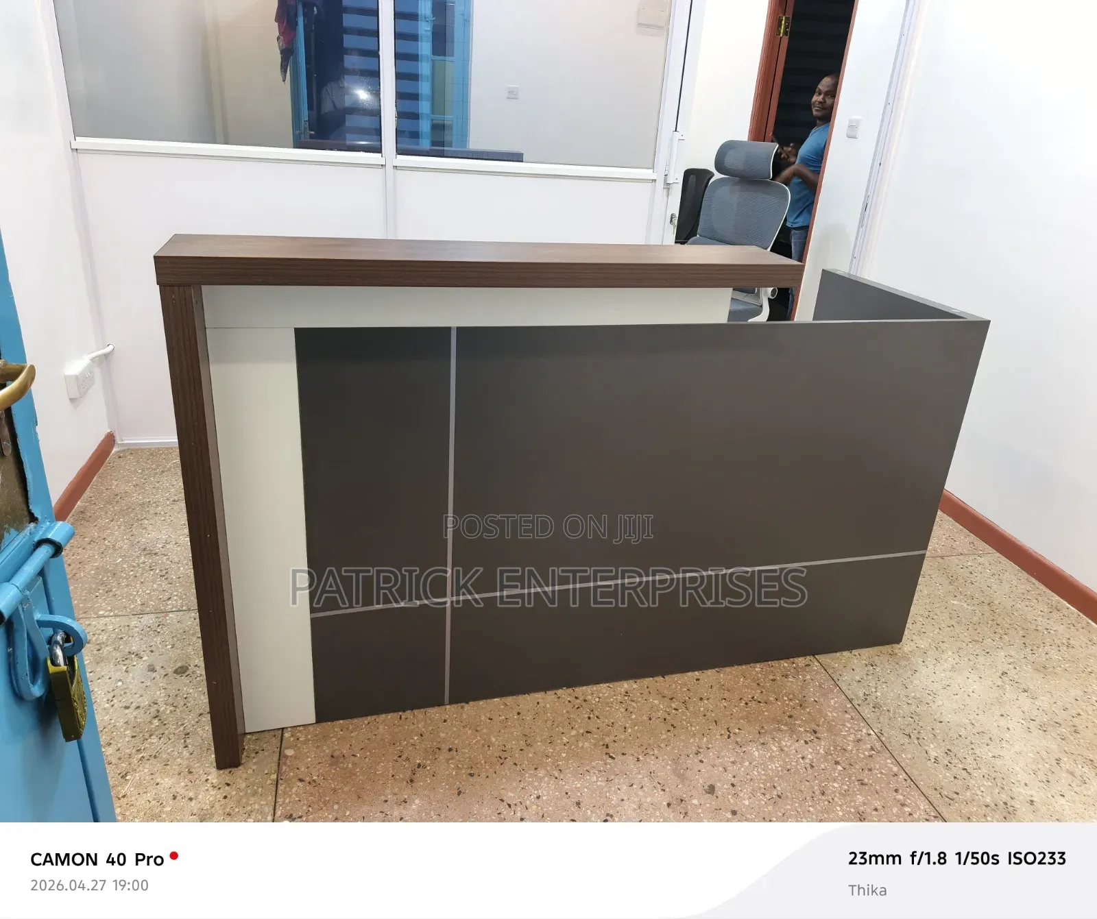 Executive Imported Modern Reception Desk 1.8 MTRS