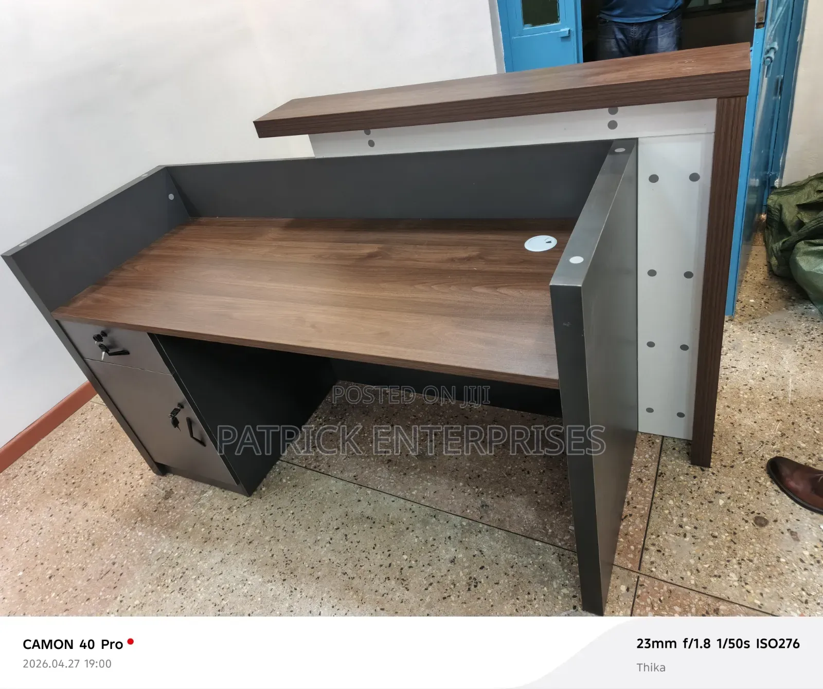 Executive Imported Modern Reception Desk 1.8 MTRS