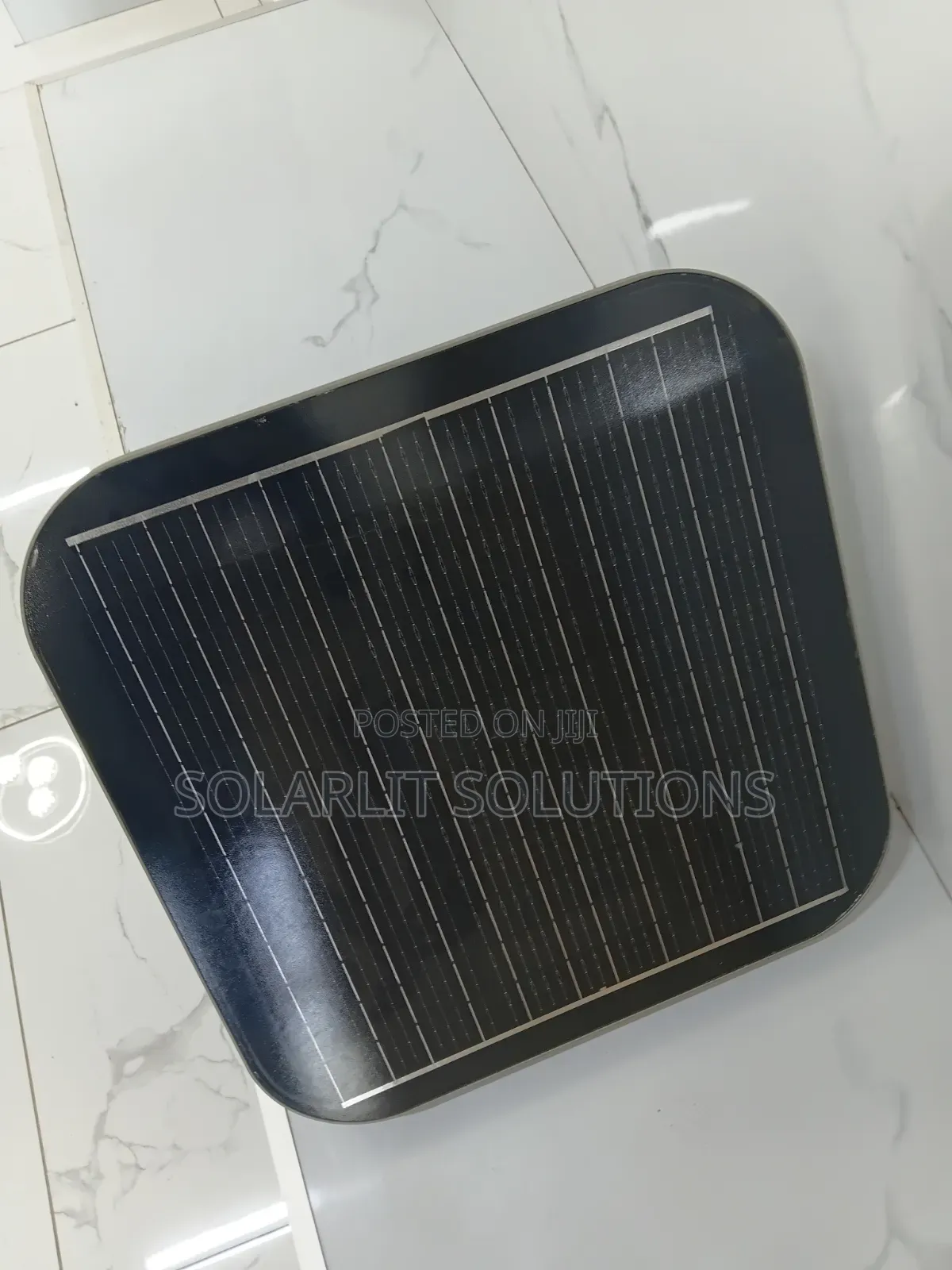 Ufo-Style Solar Led Garden Light