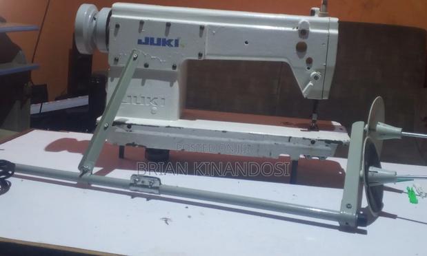 Industrial Sewing Machine - thumbnail 5
