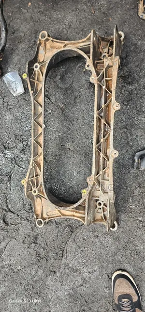 Toyota Mark X 2wheel Cross Member