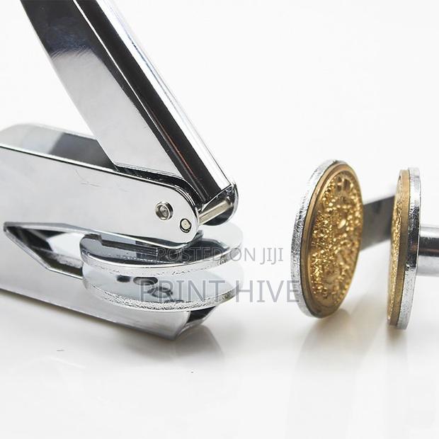 Embossing Seal With Logo - thumbnail 2