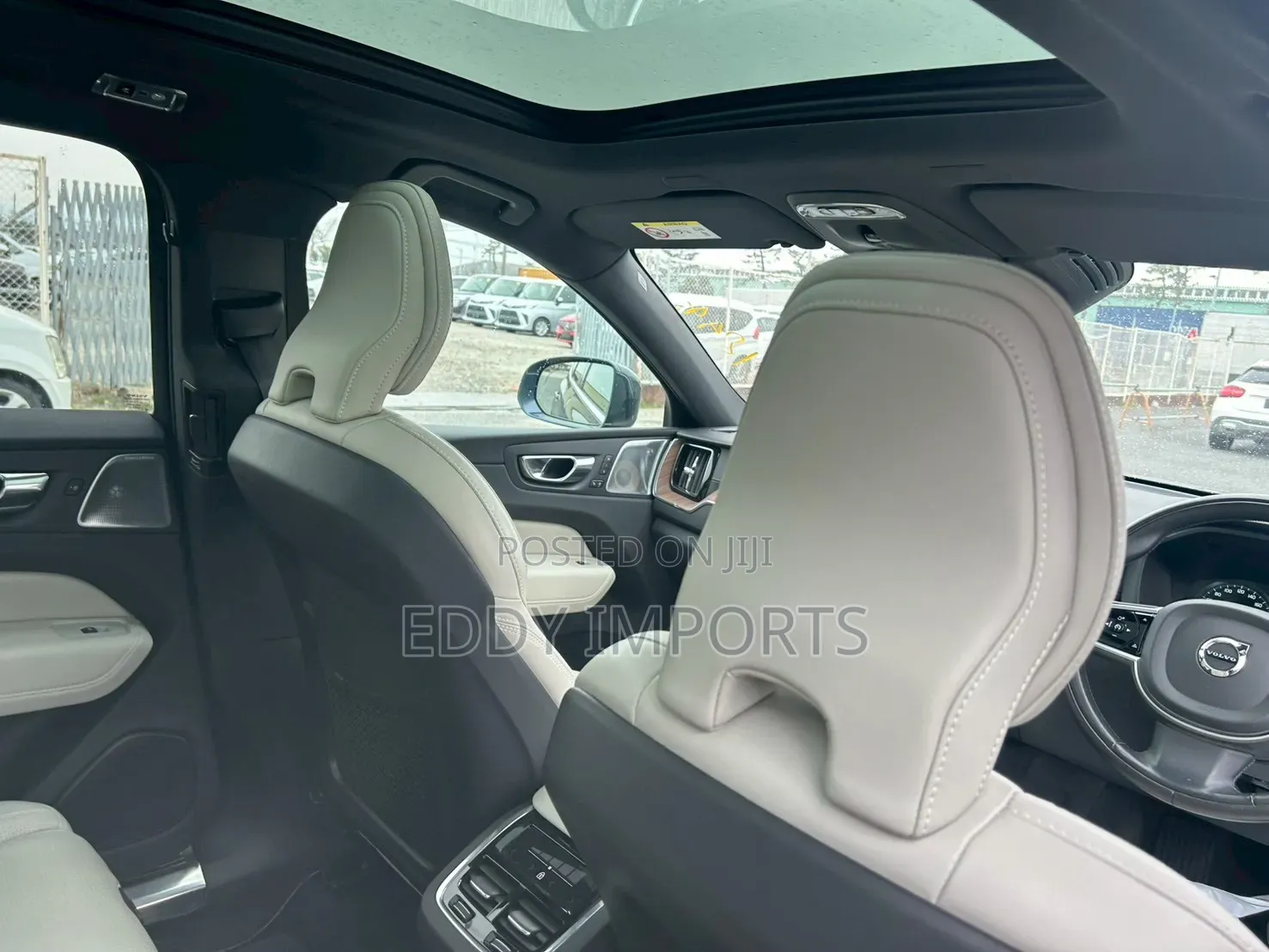 Volvo XC60 T5 Momentum AWD 2019 Blue