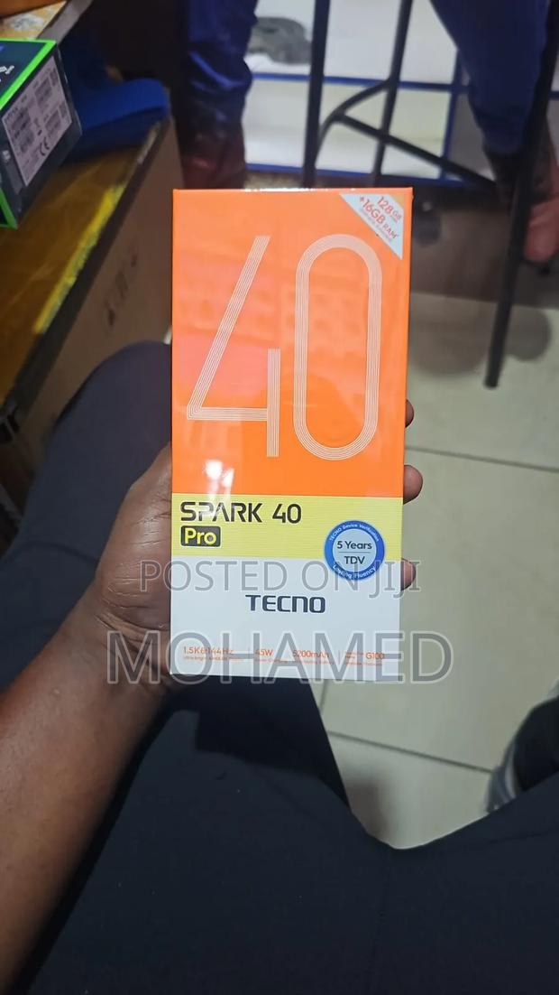 New Tecno Spark 40 Pro 128 GB Black