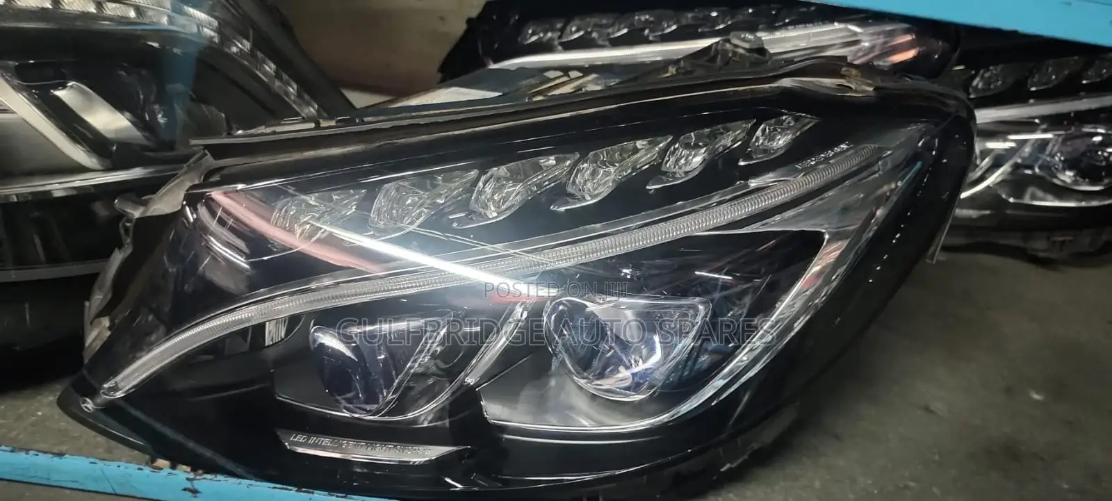 Mercedes-Benz C200 Complete Headlight (Led/Xenon)