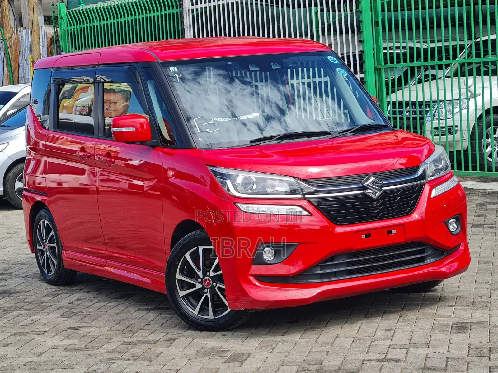 Suzuki Solio 2019 Red