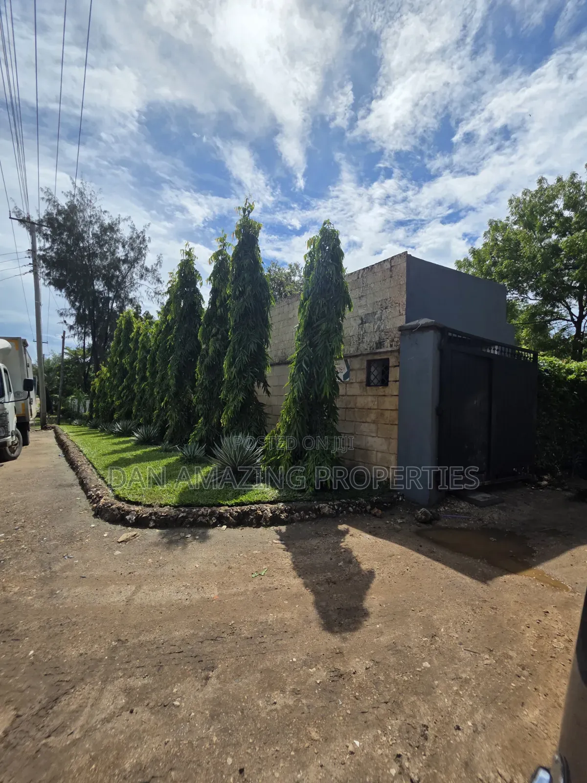 1/4 Acre Diani Galu Kinuu for Sale Beach One in Gated Community