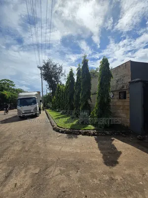 1/4 Acre Diani Galu Kinuu for Sale Beach One in Gated Community