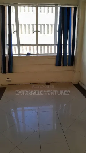 One Month Rent 1deposit