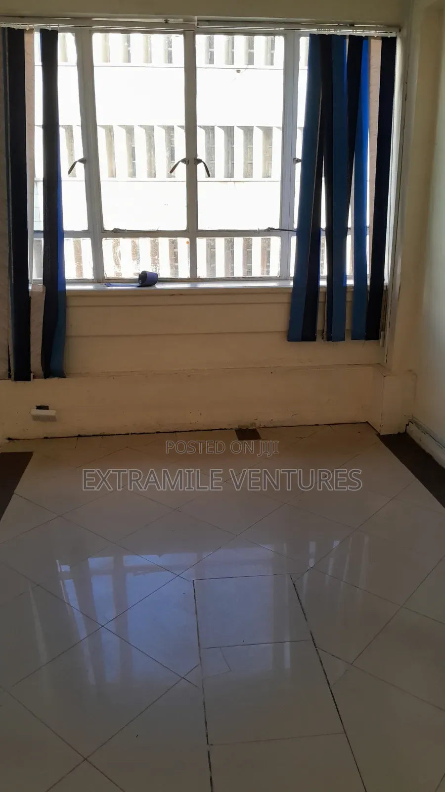 One Month Rent 1deposit