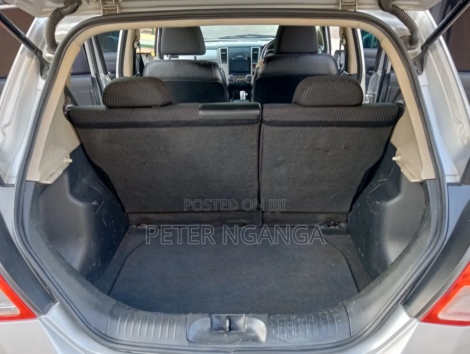 Nissan Tiida 1.5L 16V 2012 Silver