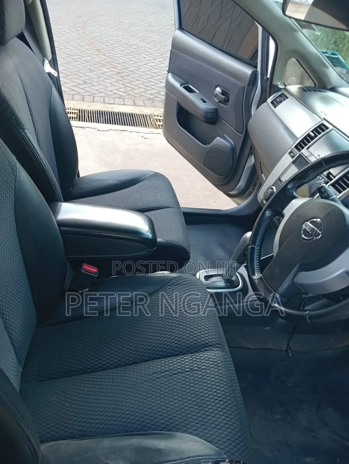 Nissan Tiida 1.5L 16V 2012 Silver