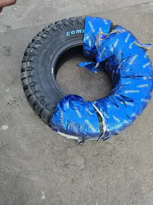285 /70 R17 Comforser Tyres (Cf 9000)r/T.