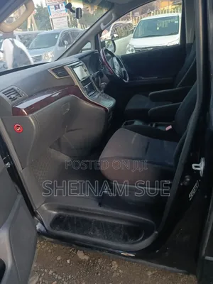Toyota Alphard 2013 Black