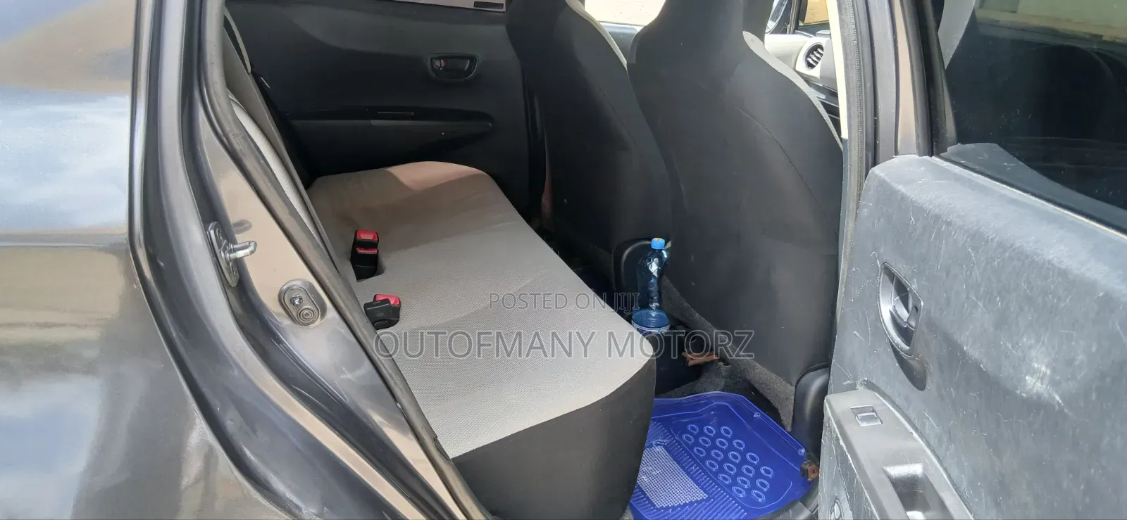 Toyota Vitz 2013 Gray