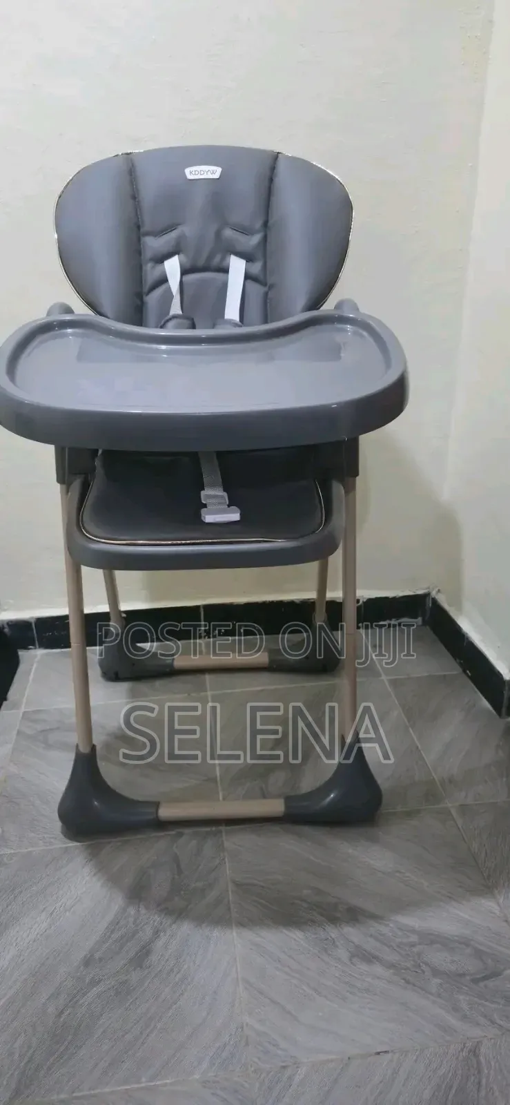 Feeling Chair