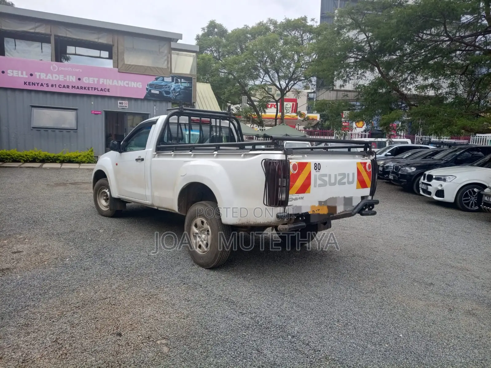 Isuzu D-MAX 2021 White