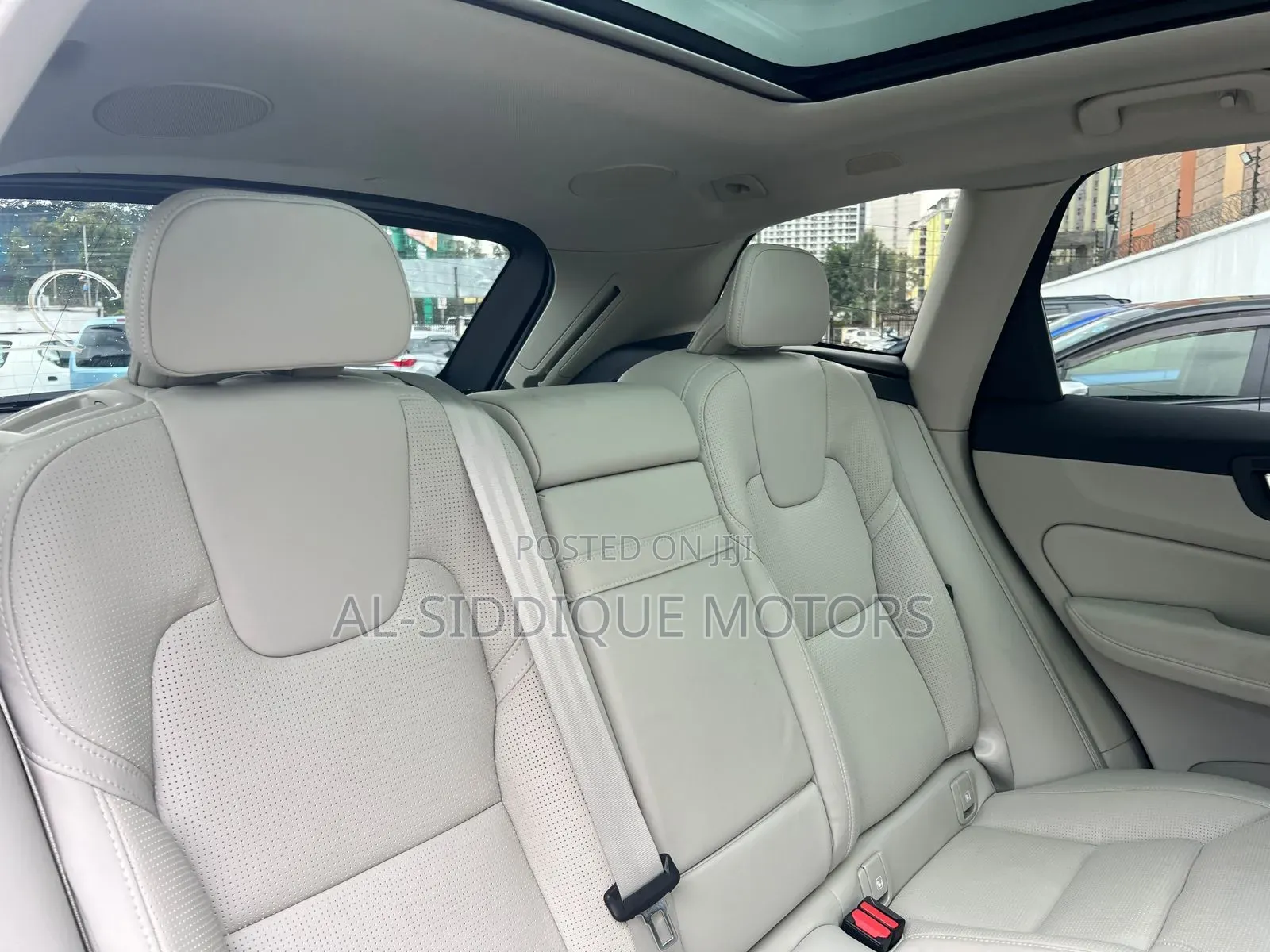 Volvo XC60 2019 Gray