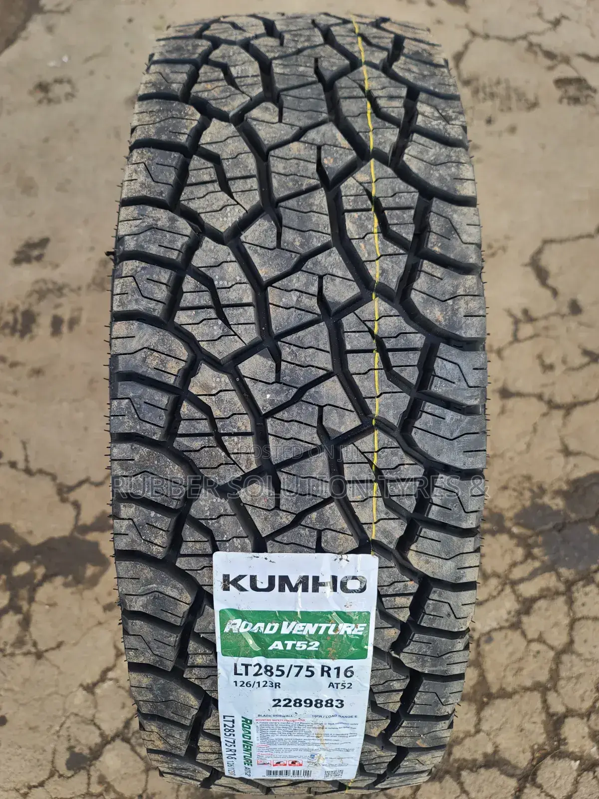 285 /75 R16 Kumho Tyres Road Venture a/T52 All-Terrain